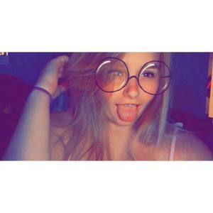 Meet your Posher, Whitney